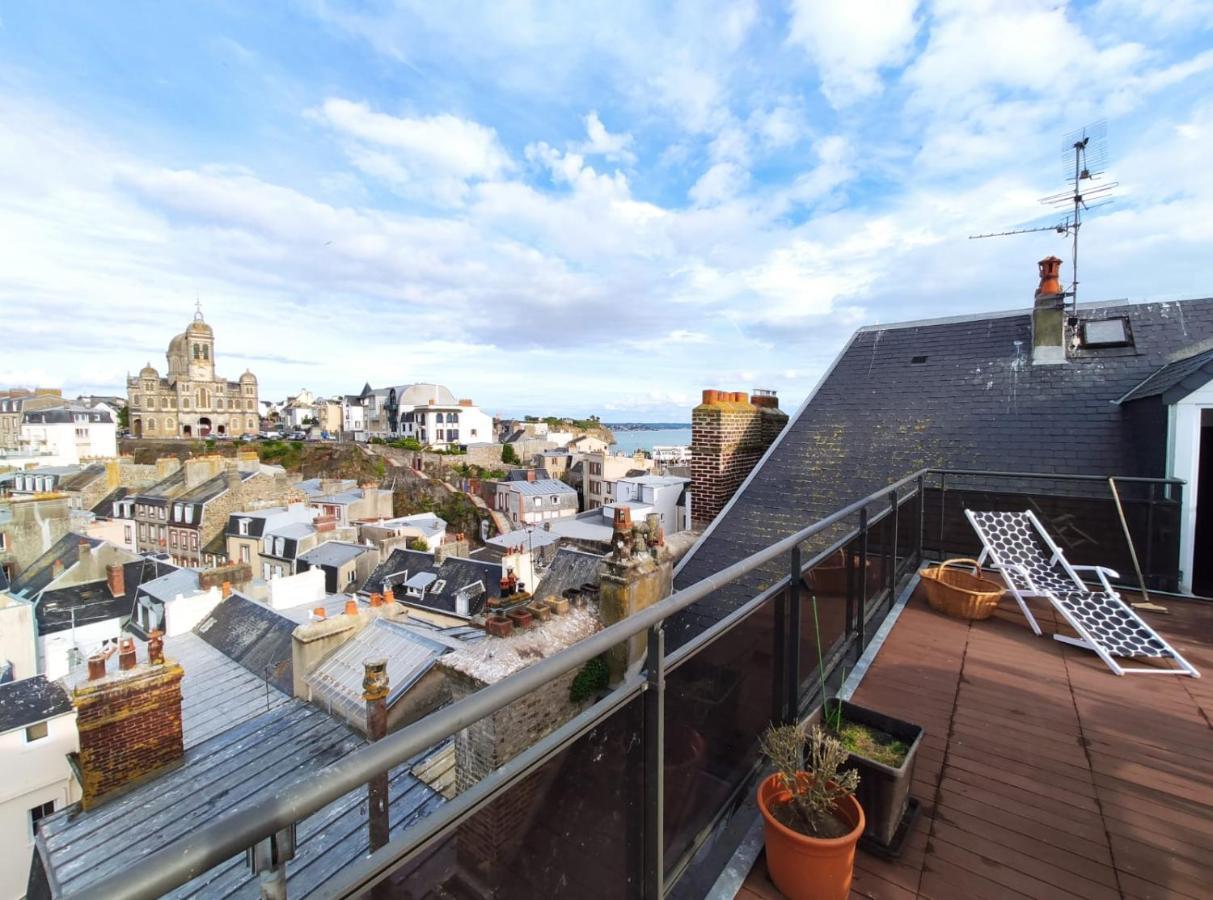 Ferienwohnung Le Balcon Des Vents Granville Exterior foto